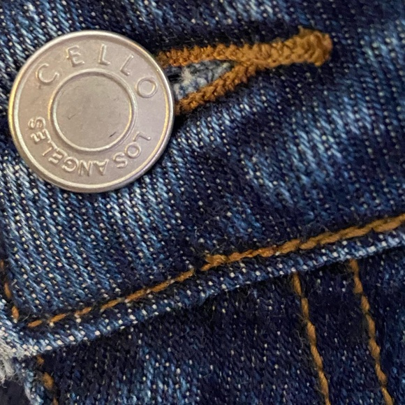 Cello High waisted jeans shorts, Size Medium - Picture 2 of 5